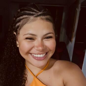 Babysitter Maceió: Vitoria