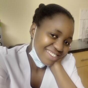 Babysitter Pretoria: Celiwe Zanisile