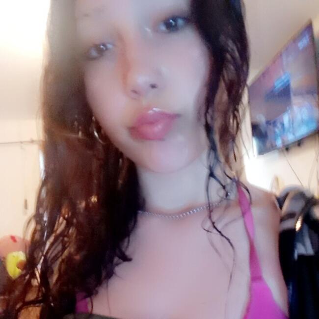 Babysitter in Rochester (New Hampshire): Jasmine