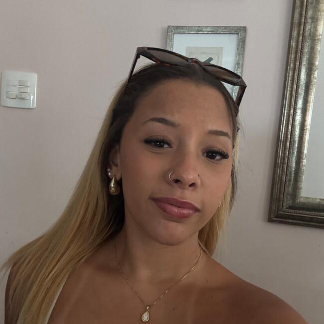 Babysitter in Maricá: Estephany