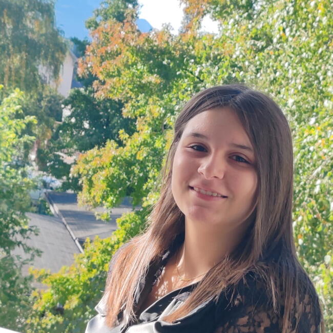 Babysitter in Bonnières-sur-Seine: Melissa