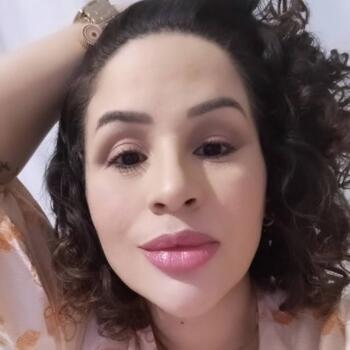 Emprego de babá em Petrolina: emprego de babá Priscilla