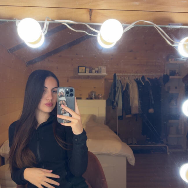 Babysitter in Val d'Illiez: Maé