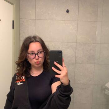 Babysitter in Oldham: Maja