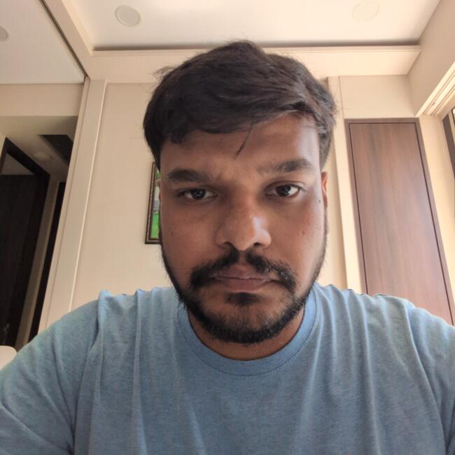 बम्बई में बेबीसिटिंग की नौकरी: Apekshit