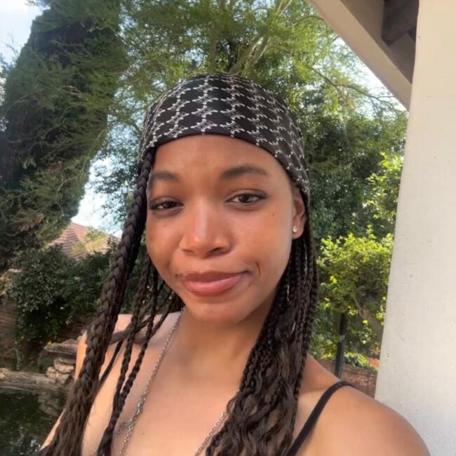 Babysitter in Midrand: Hlogi