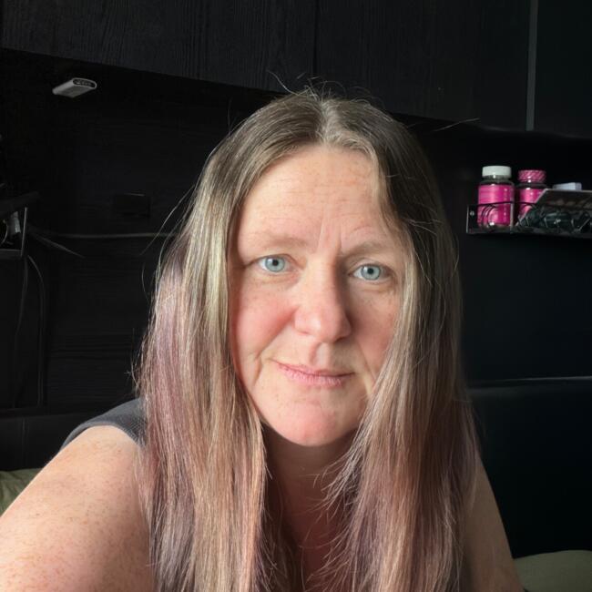 Babysitter in Coventry: Christine