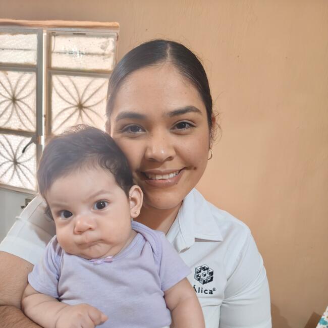 Babysitting job in Laguna Tepic: JUAN PABLO