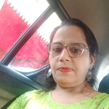 Babysitter in Jaipur: Geeta