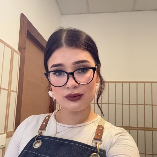 Babysitter in Valencia: Jazmin Martinez