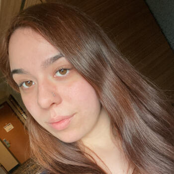 Babysitter in Vancouver: Julia