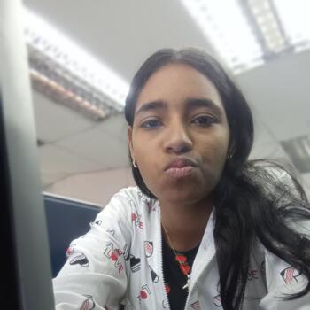 Niñera en Charallave: Ruth