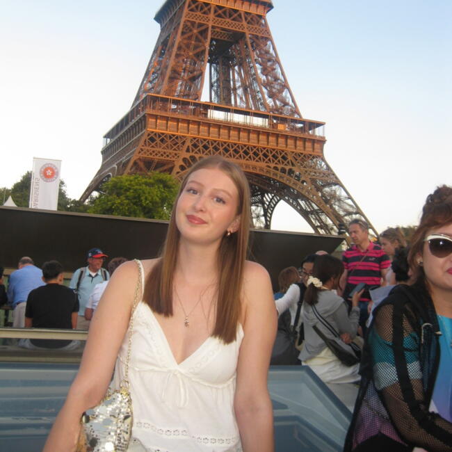 Babysitter in Bretigny: Clémence