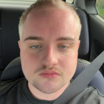 Babysitter Quesnoy-sur-Deûle: Loïc