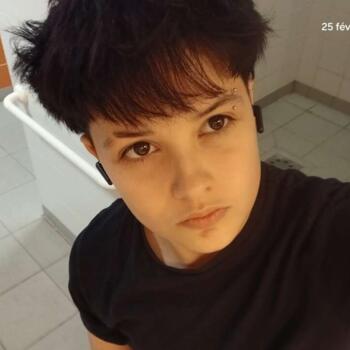 Babysitter in Niort: Ethan