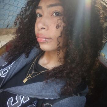 Babysitter in Gravataí: Mariana