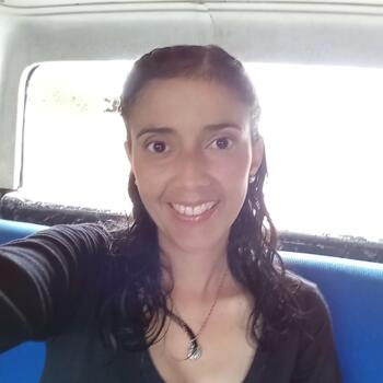 Niñera Barquisimeto: Maria Andreina