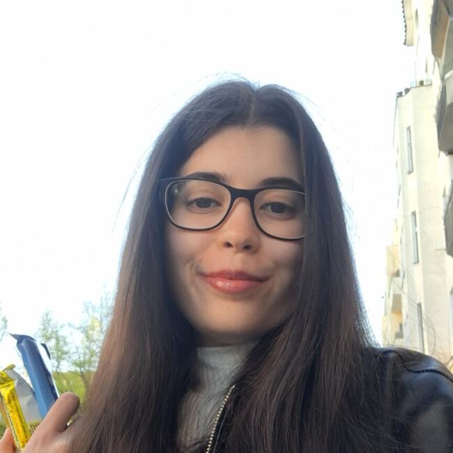 Babysitter in Berlin: Asli Ceren