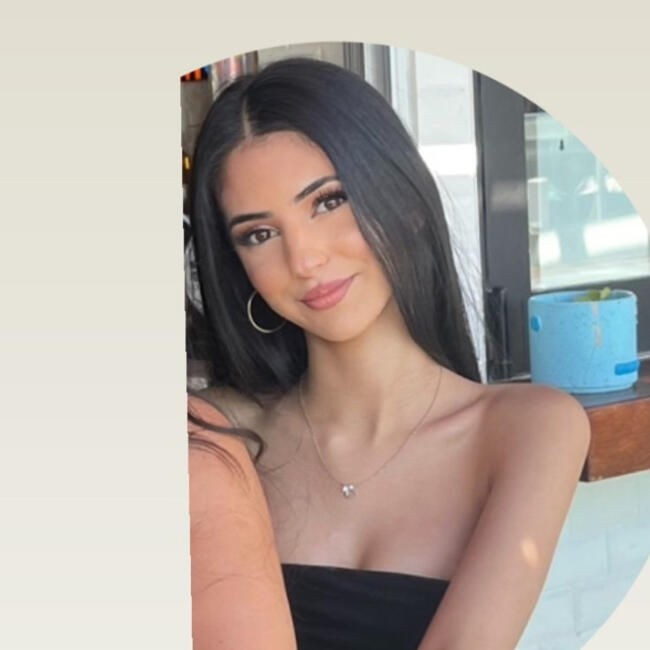 Babysitter in Auckland: Harneet