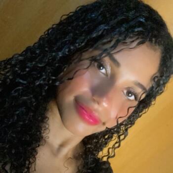 Babysitter in Duque de Caxias: Kethelyn