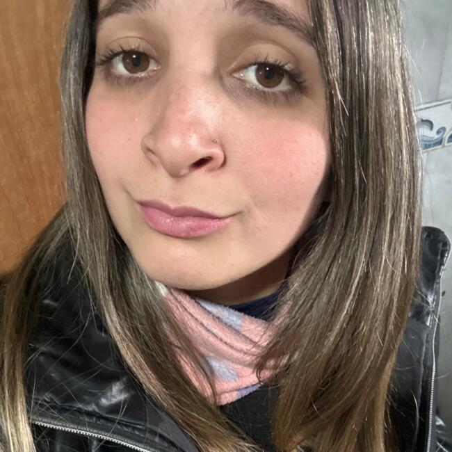 Babysitter in Ciudad de la Costa: Camila