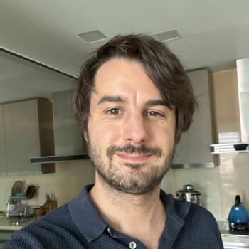 Babysitting job in Singapore: babysitting job Jérémie