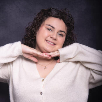 Babysitter Vernon: Lana