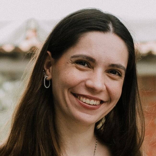 Babysitter em Queluz: Vanessa