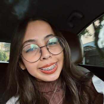 Babysitter Joinville: Heloisa