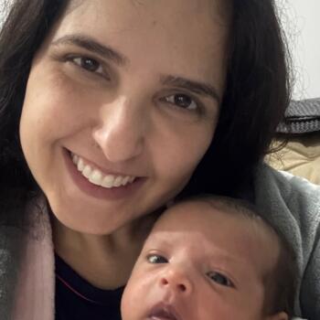 Emprego de babá em Maringá: Roberta