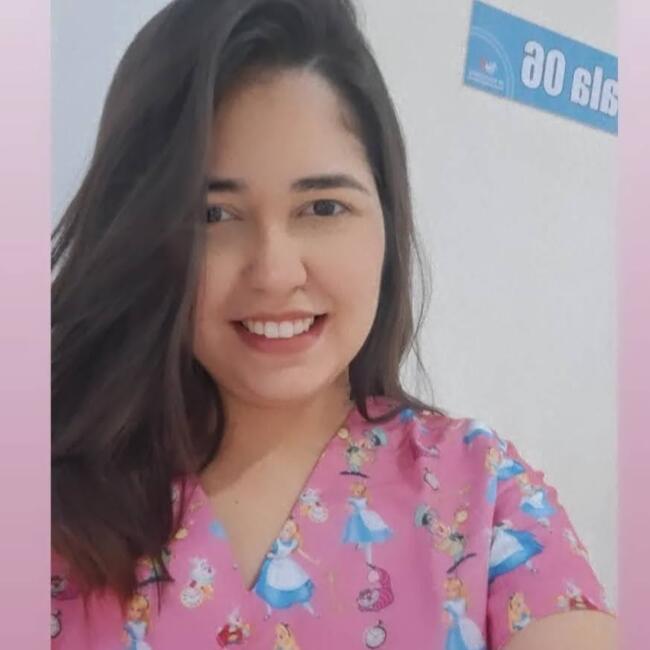 Babysitter in Maranguape: Bruna