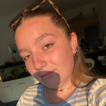 Babysitter in Lachapelle-aux-Pots: Mathilde