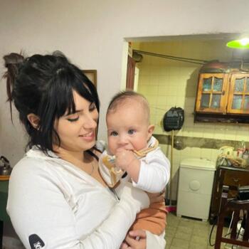 Babysitter in Buenos Aires: Oriana