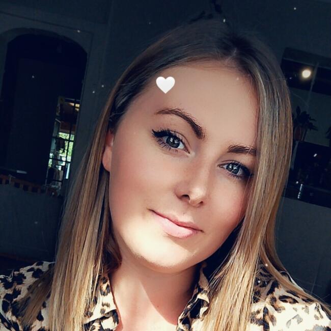 Babysitter in Masny: Noémie