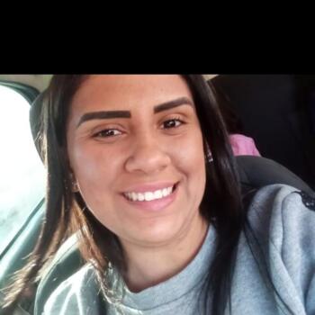 Babá em Itapevi: Tifany