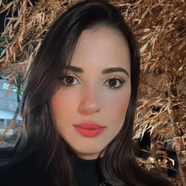 Babysitting job in São Paulo: Bianca