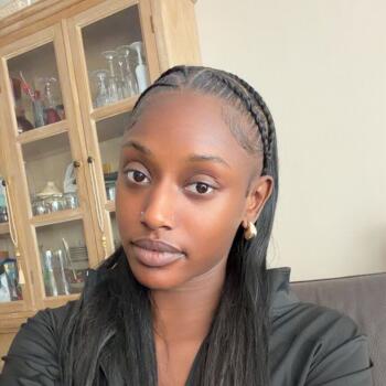 Babysitter in Sannois: Aaliyah