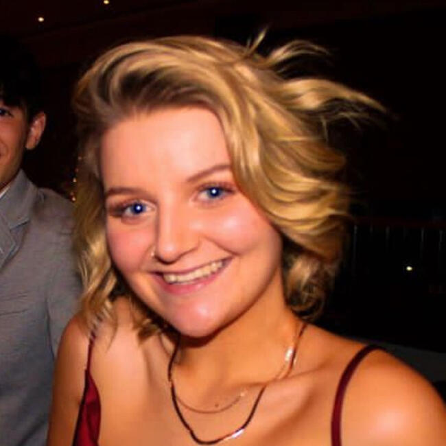 Babysitter in Galway: Kaylin