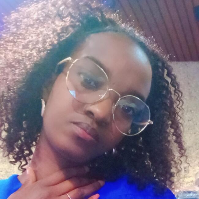 Childminder in Montreal: Louvenie