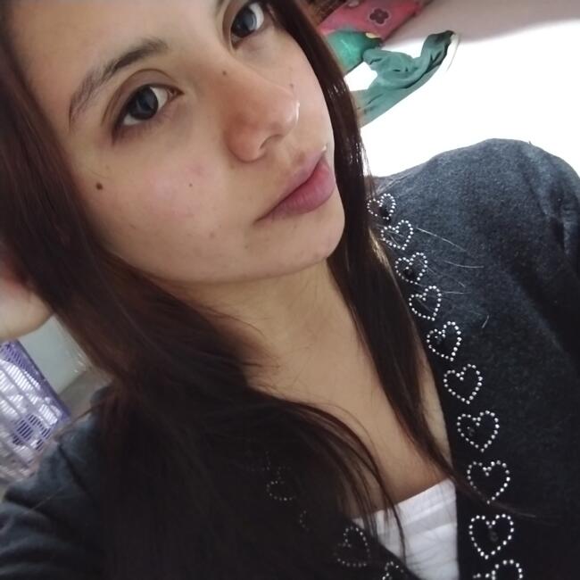 Babysitter in Cayambe: Belinda