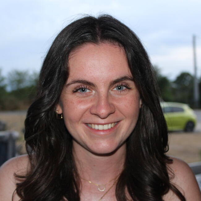 Babysitter in Tours: Elsa