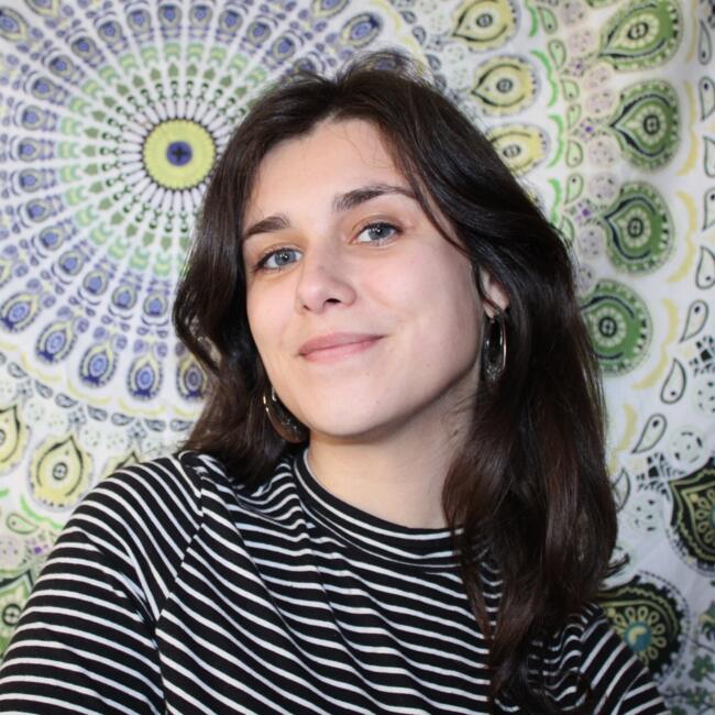 Baby-sitter à Larouillies: Manon