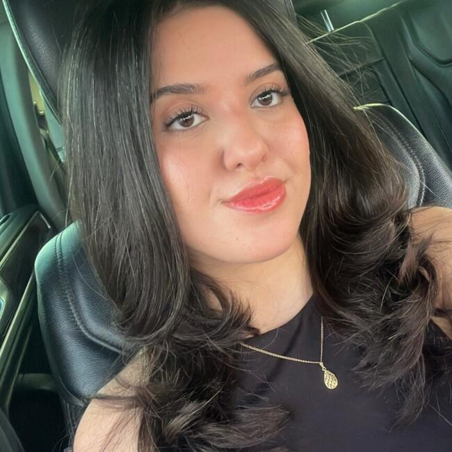 Babysitter in Dunkerque: Hajar