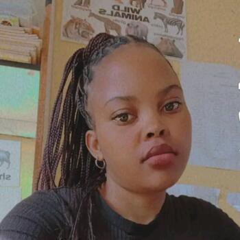 Babysitter Midrand: Noxolo