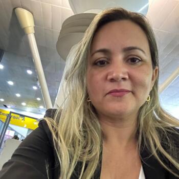 Babysitter in Itajaí: Edilene