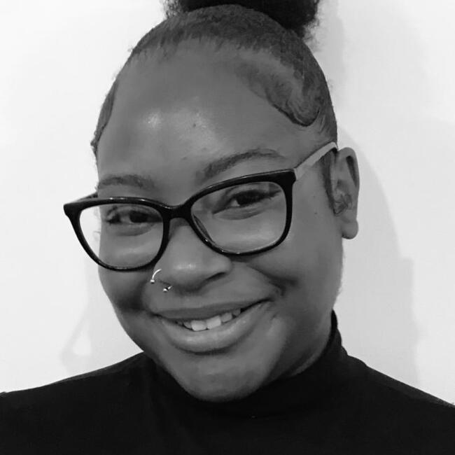 Babysitter in London: Brianna