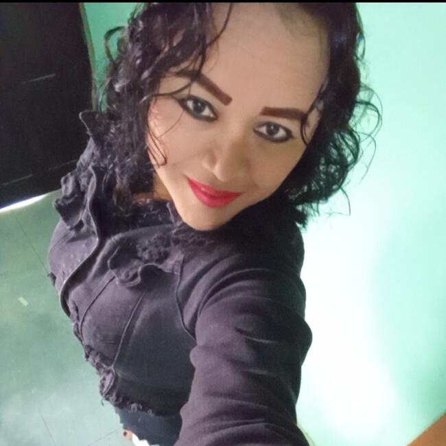 Baby-sitter in Santo Domingo de los Colorados: Maria Eugenia