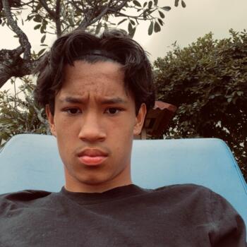 Babysitter in Douai: Joshua