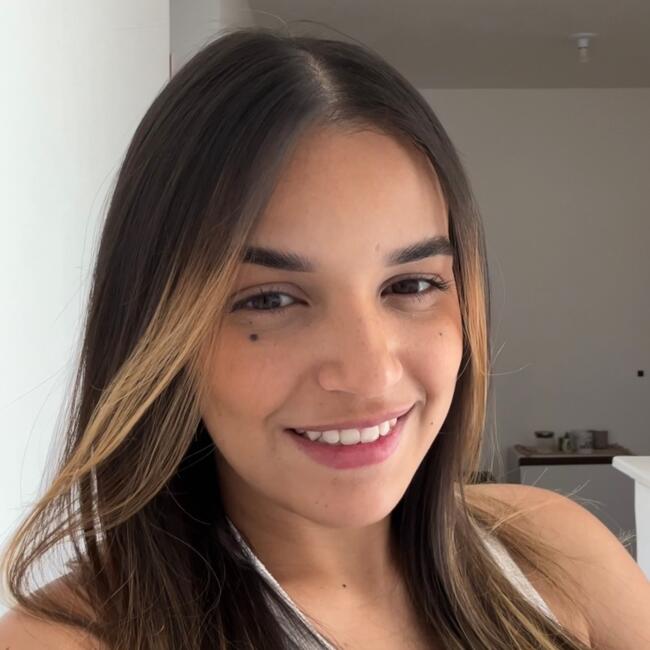Babá em Uberaba: Ana Laura