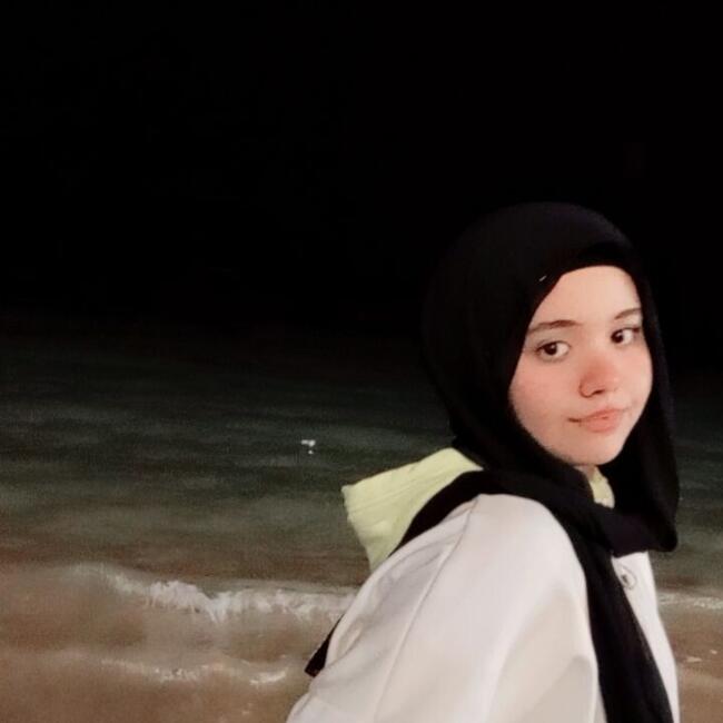Babysitter in Shubrā al Khaymah: Asmaa